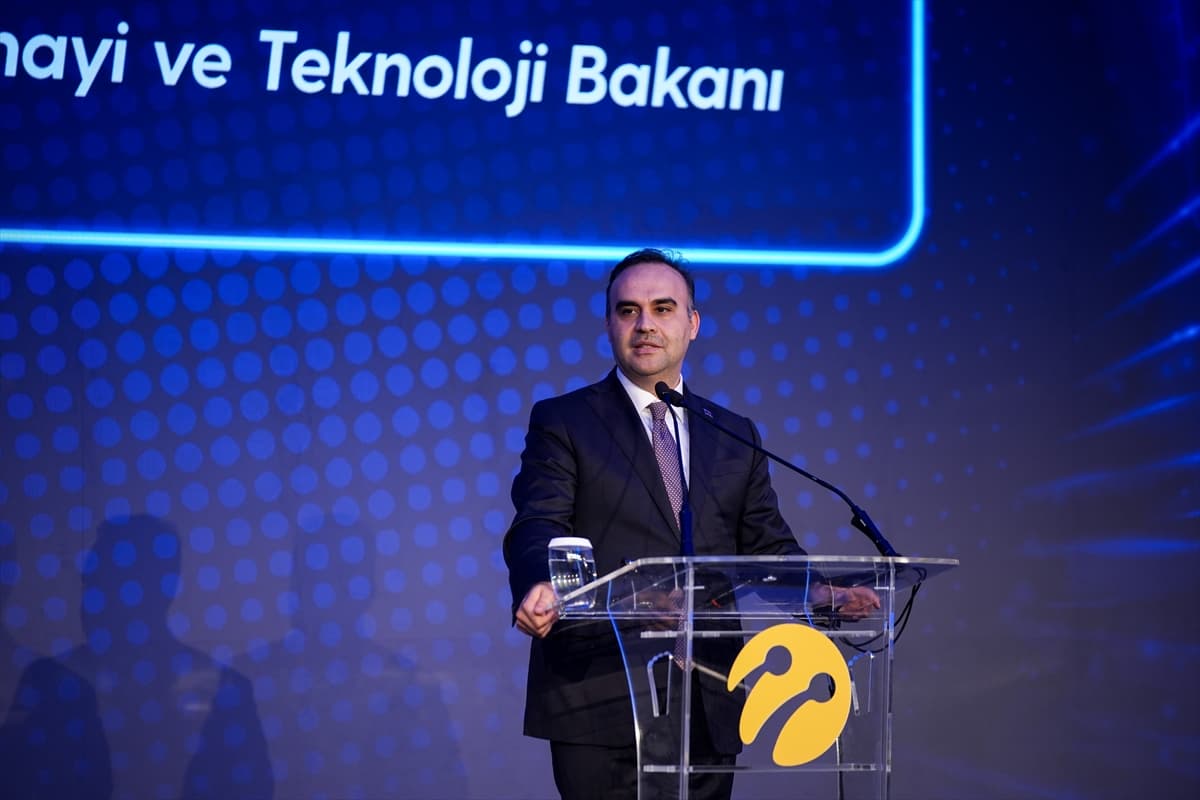 Sanayi ve Teknoloji Bakanı Kacır: Türkiye'nin teknoloji girişimlerine 300 milyon dolar daha yatırım yapılacak
