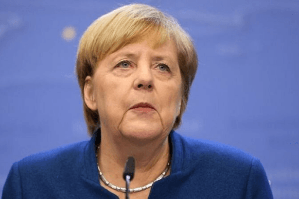 Angela Merkel’den AB’deki Sınır Kontrollerine Eleştiri