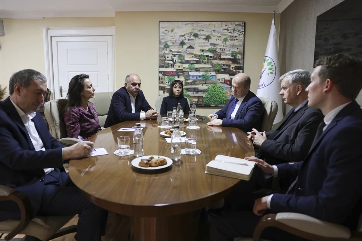 Almanya'nın Ankara Büyükelçisi DEM Parti'yi ziyaret etti