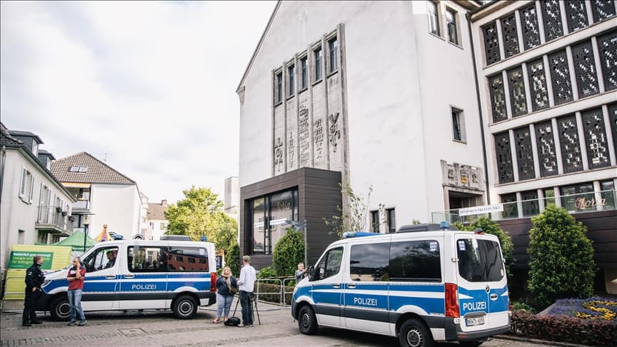 Almanya'da Solingen'deki Bıçaklı Saldırının Şüphelisi Gözaltında