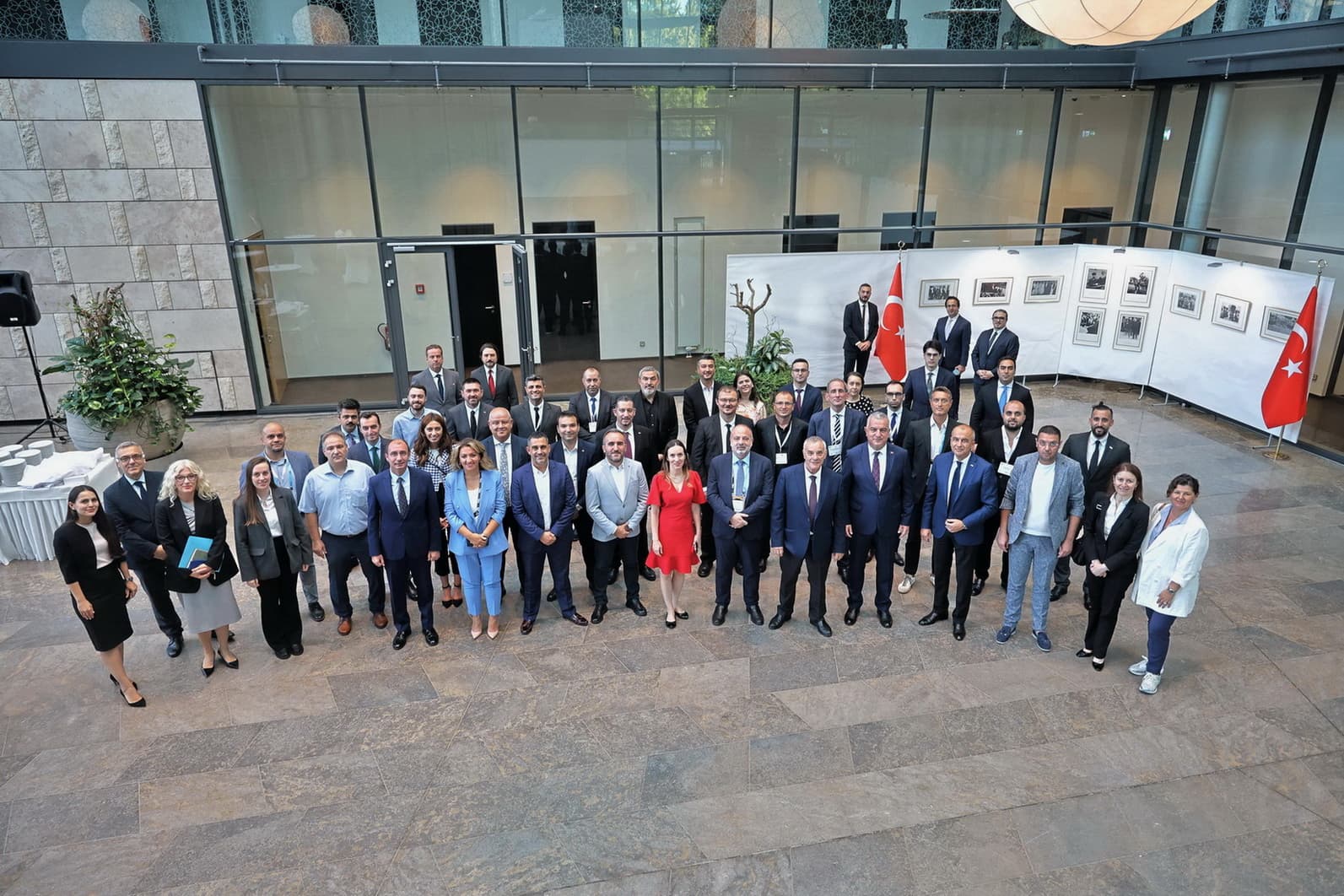 Büyükelçi Şen, ‘İFA Berlin 2024’ Fuarı Katılımcılarına Resepsiyon Verdi