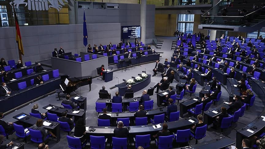 Almanya’da Koalisyon Görüşmelerinde Vergi Tartışmaları Sürüyor