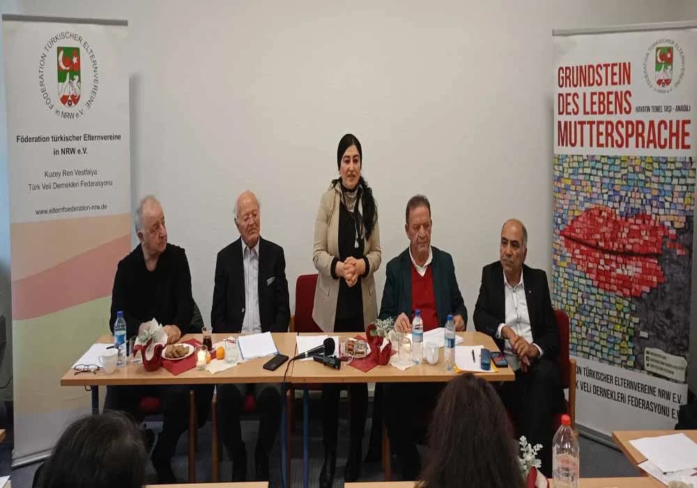 Dortmund’da Türk Toplumunun Dünü, Bugünü ve Yarını Ele Alındı