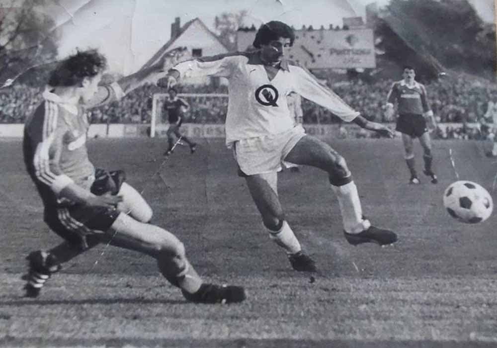 O, Almanya’da ilk Türk profesyonel Futbolculardan biri idi