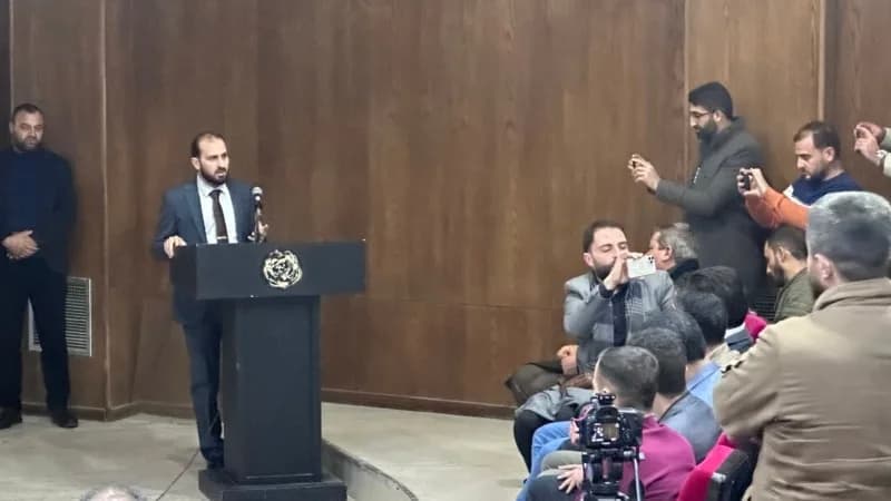 Suriye’nin yeni enformasyon bakanı ‘özgür basın’ sözü verdi