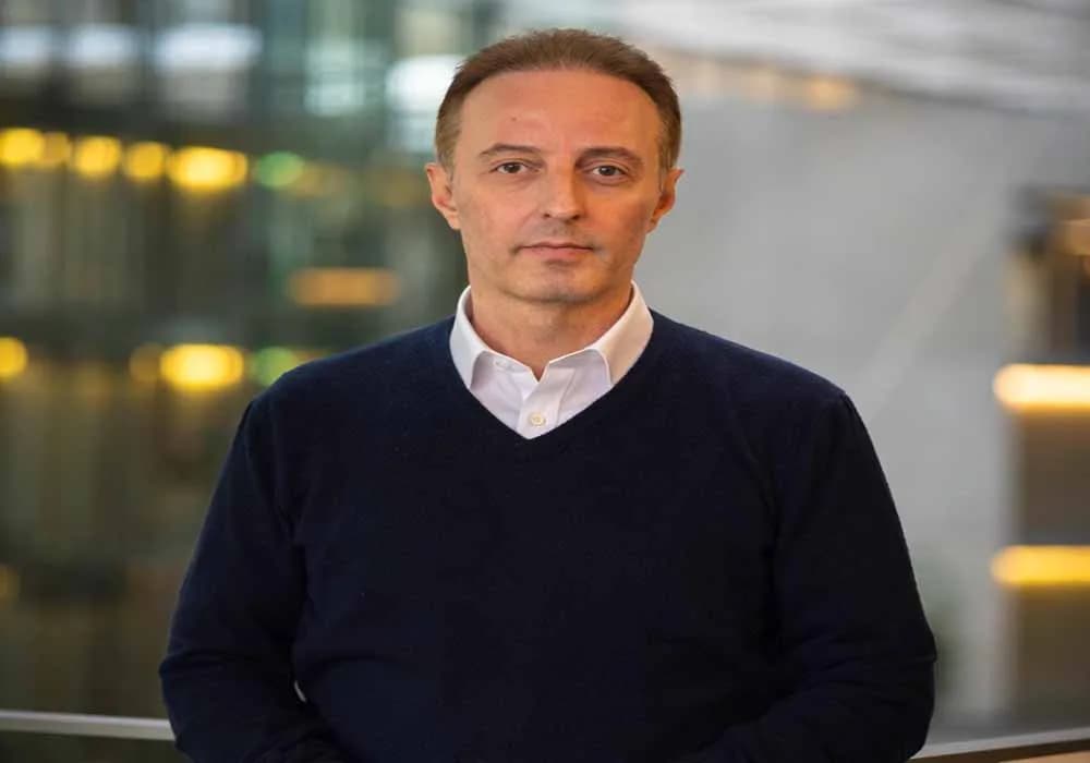 Karaahmetoğlu: "Türkiye, Siyasi Geleceğini Belirleyecek Bir Kavşakta"