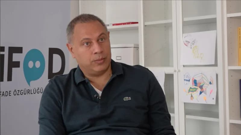 “Her türlü iletişim özgürlüğüne tehdit”