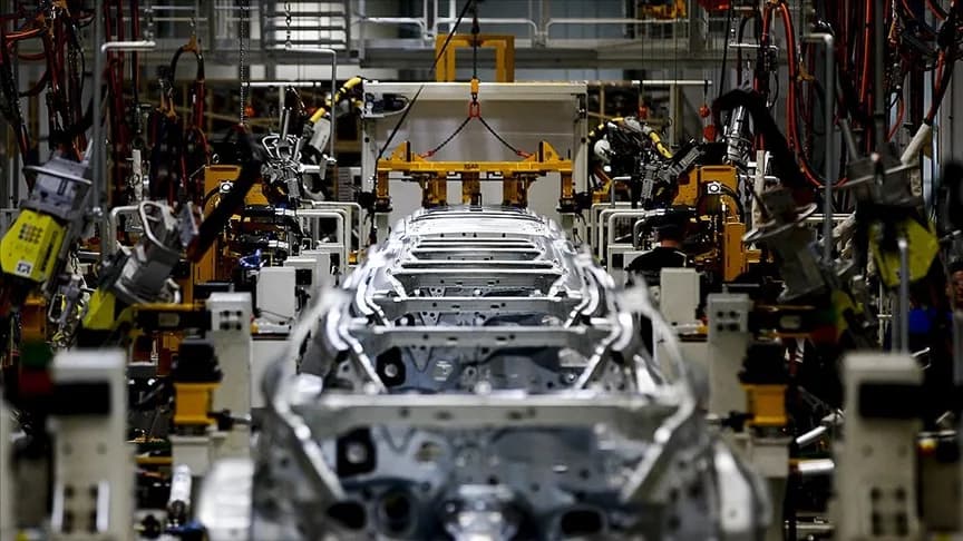 Alman Ekonomisi 2025 İkinci Çeyrekte Yeniden Daraldı