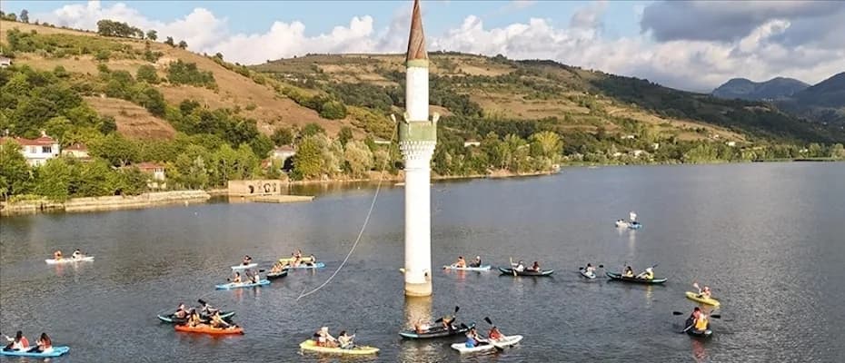 Samsun’da Batık Minare çevresi su sporları tutkunlarını ağırlıyor