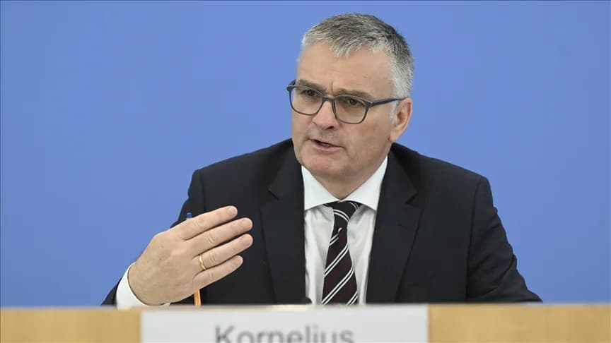 Stefan Kornelius: İsrail’in (Gazze’ye) kapsamlı yardım sağlama yükümlülüğü devam ediyor