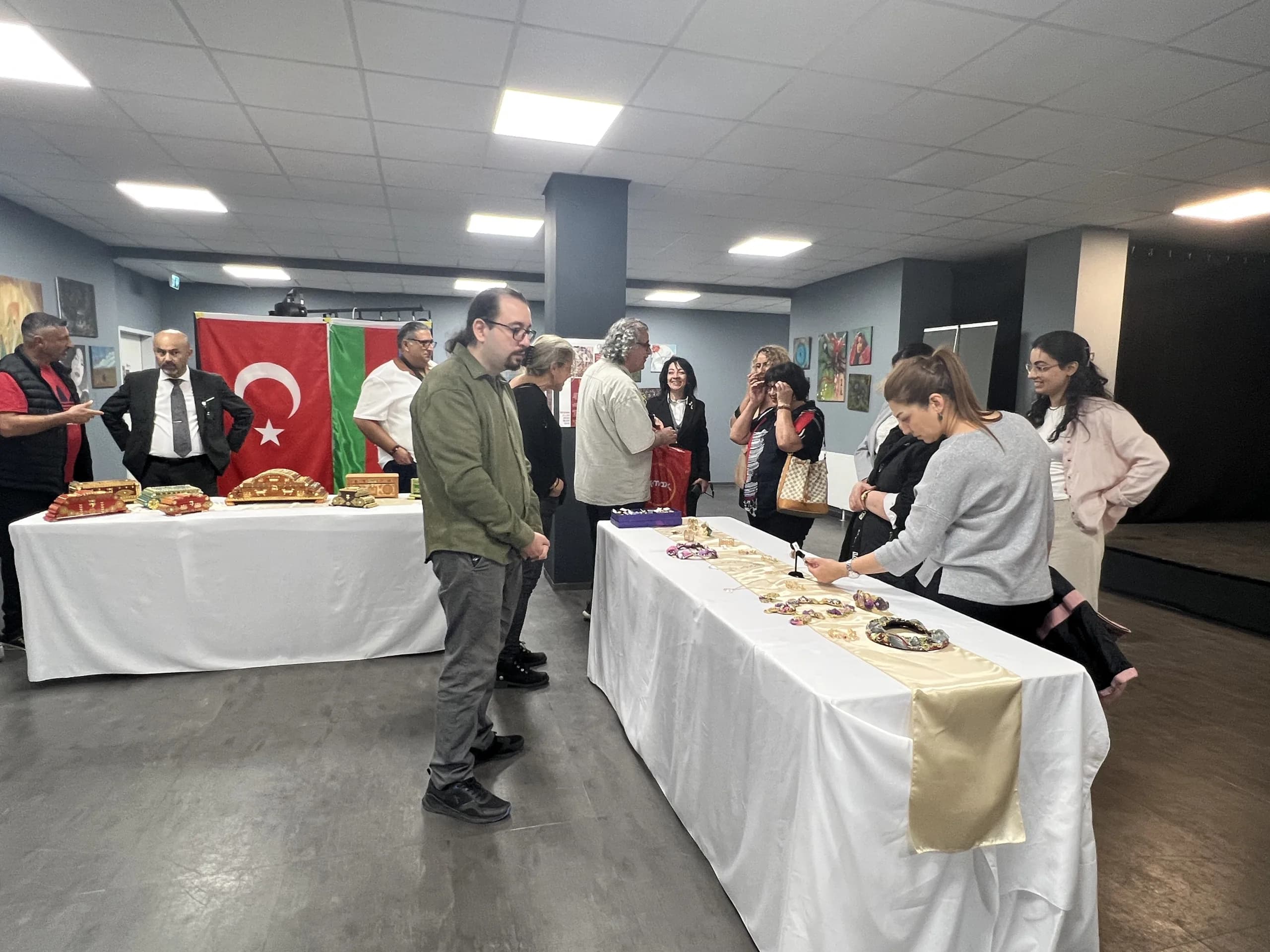 Azerbaycan’ın Sanat Mirası Nürnberg’de Sergilendi