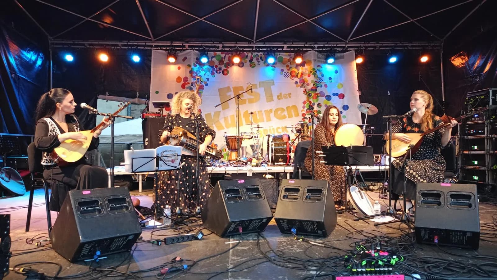 Telli Turnalar, Osnabrück Kültür Festivaline Renk Kattı