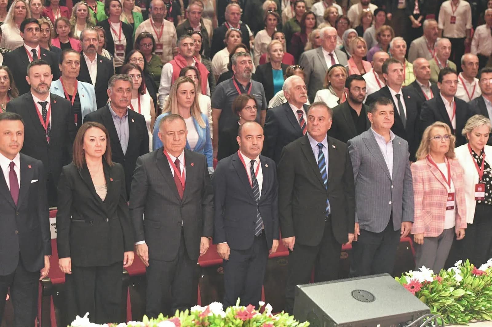 Özgür Çelik Güven Tazeledi