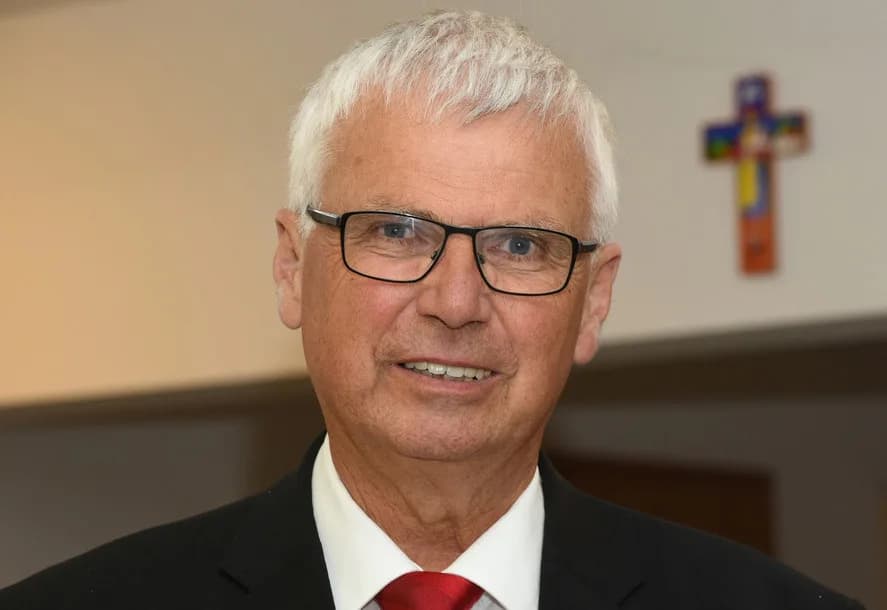 Bavyera Eski Piskoposu Johannes Friedrich 77 Yaşında Hayatını Kaybetti