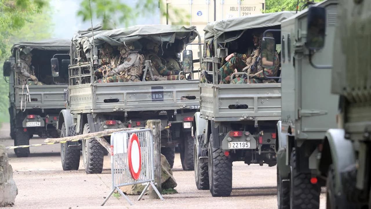 Belçika’da 17 yaşındaki gençler gönüllü askerliğe çağrıldı