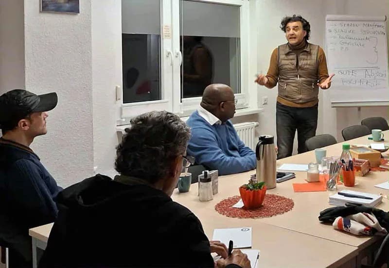 Demokrasinin İşleyişi ve Göçmen Toplum İçin Önemi