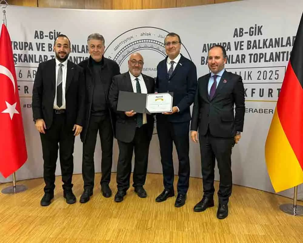 MÜSİAD Nürnberg’e Diplomasi Dalında Birincilik Ödülü