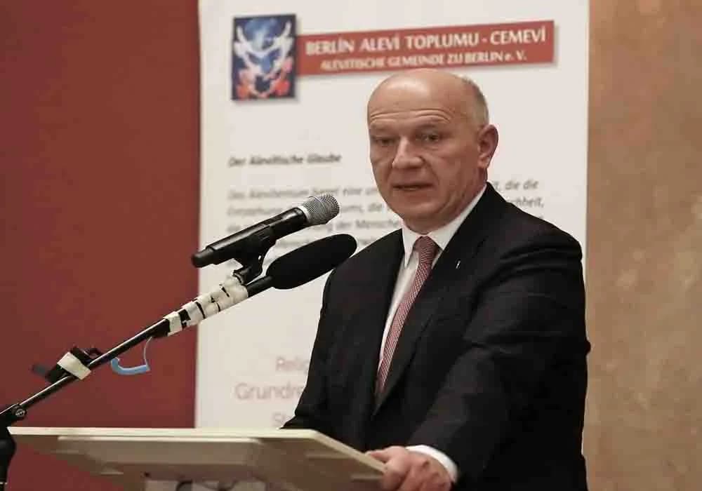 Kai Wegner’den Tepki Çeken Açıklama: “Özür Dilemeyeceğim”