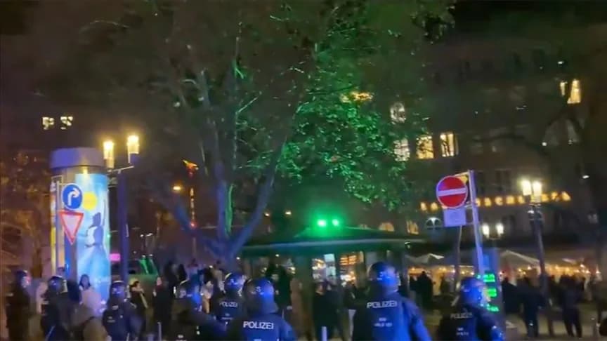 Terör örgütü YPG/SDG yandaşları polise ve iş yerlerine saldırdı