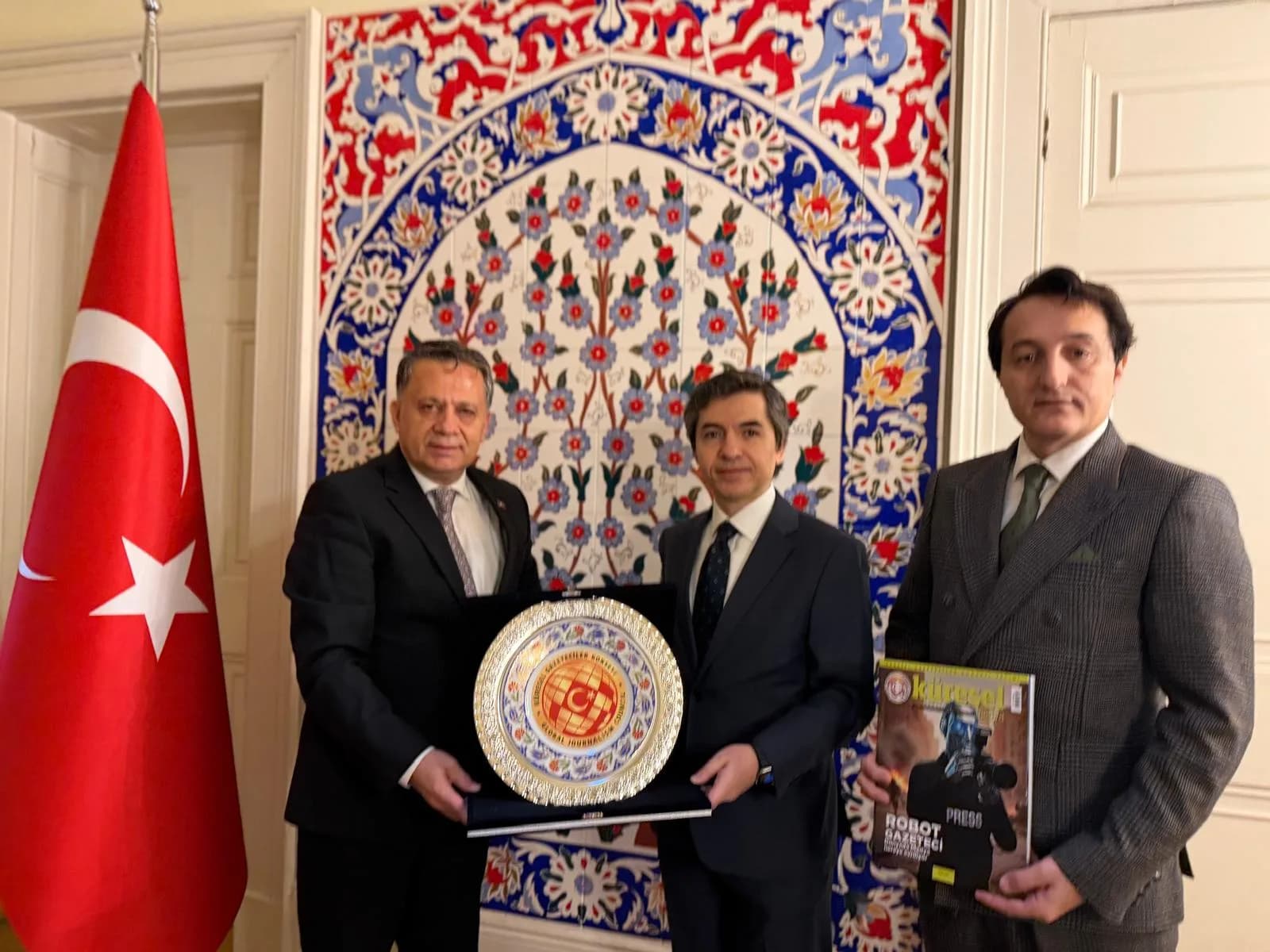 KGK’dan Londra’da diplomasi turu
