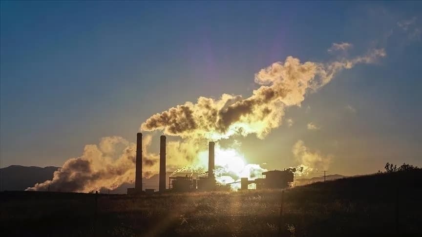 Almanya karbon emisyonu fiyatlandırmasından 21,4 milyar avroluk rekor gelir sağladı