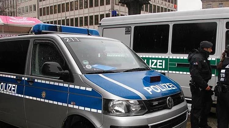 Nürnberg’de okulda silahlı öğrenci ihbarı: Polis operasyon düzenledi