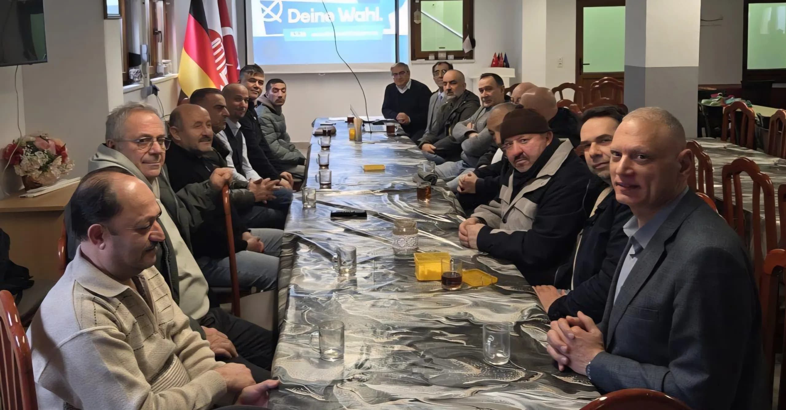 Weiden’de Bavyera Yerel Seçimleri Öncesi Bilgilendirme Toplantısı Düzenlendi
