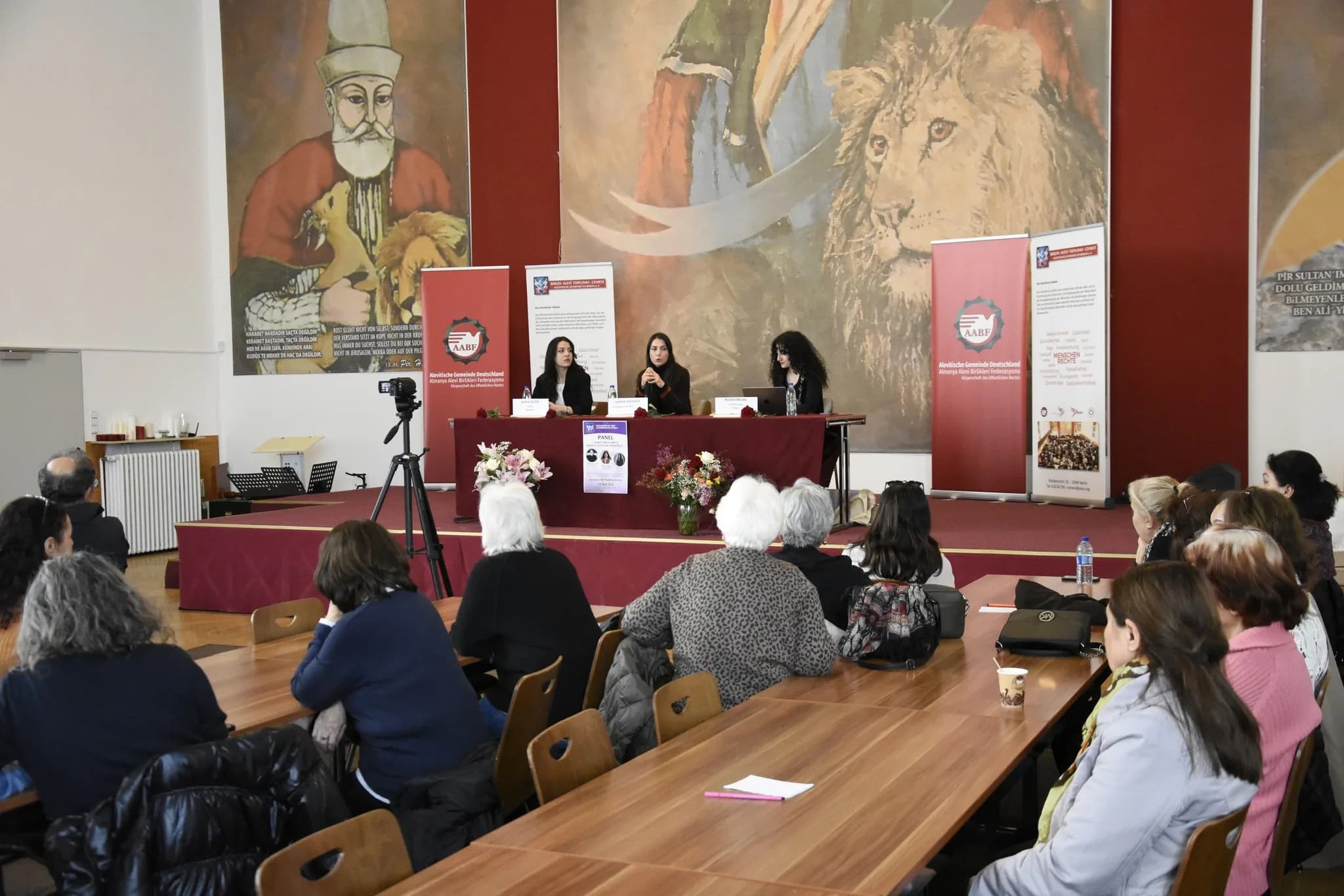 Kadına Yönelik Şiddetin Hukuki ve Sosyolojik Boyutları Panelde Ele Alındı