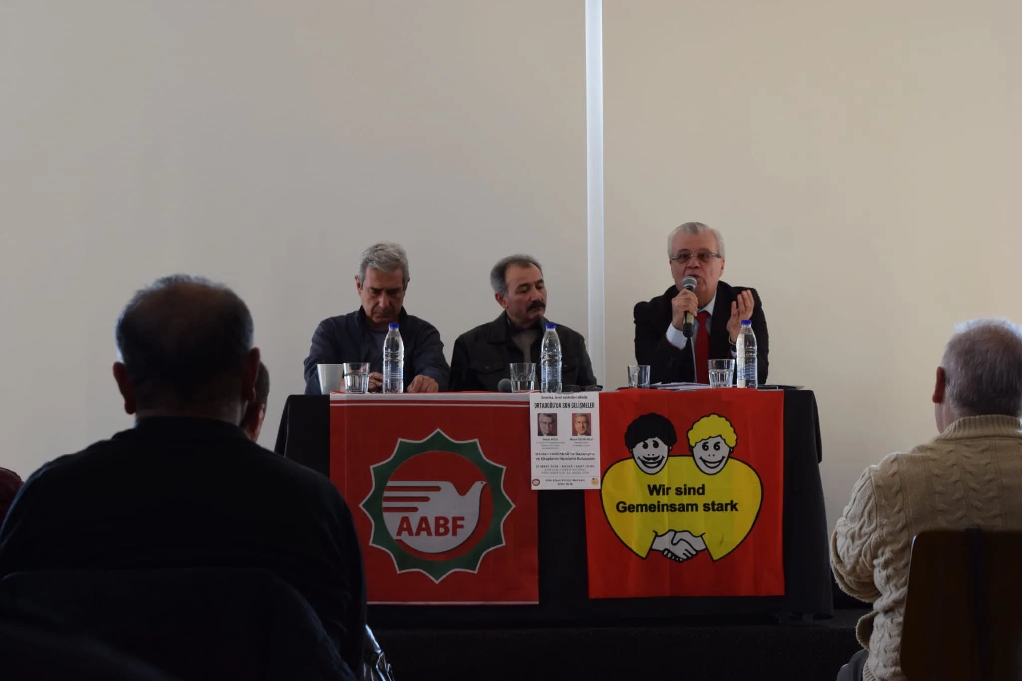 Merdan Yanardağ’la dayanışma panelinde Ortadoğu’daki son gelişmeler tartışıldı
