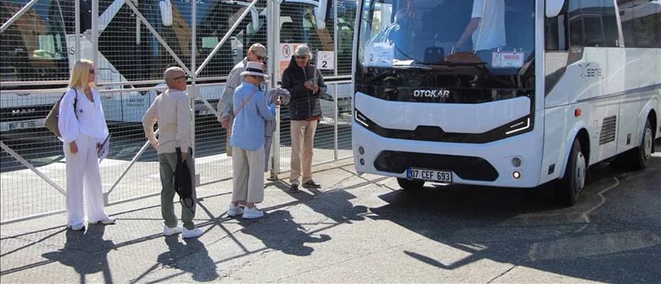 Artan petrol fiyatları turizmde ulaşım maliyetlerini artırabilir