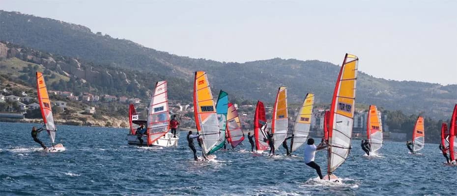 Foça Windsurf Dünya Şampiyonası’na hazırlanıyor