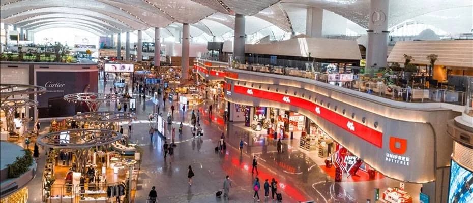 İstanbul havalimanlarında tatil yoğunluğu başladı