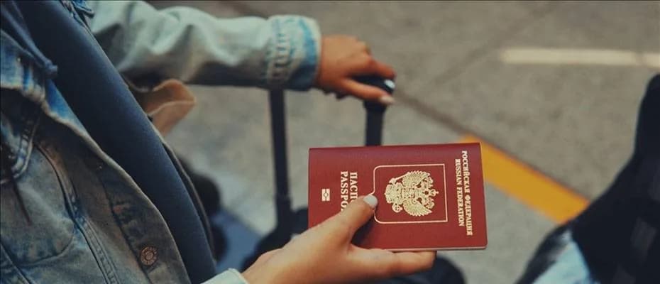 Rus turistler Körfez tatillerini toplu şekilde iptal ediyor