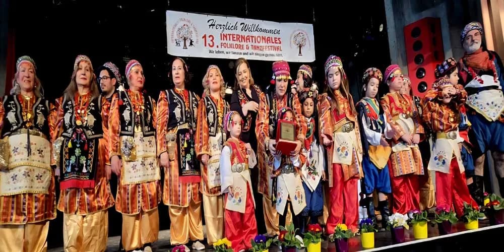Nürnberg’de 13. Uluslararası Folklor Şöleni Kültürleri Buluşturdu