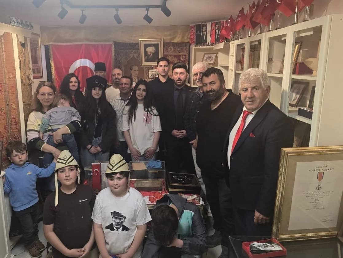 CHP Hollanda Birliği’nden Atatürk Müzesi’ne Anlamlı Ziyaret