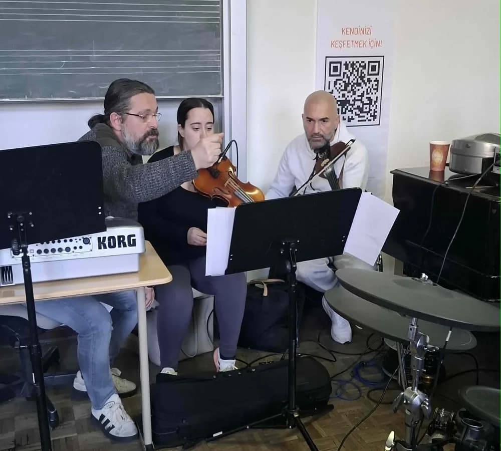 Berlin`de “Kalbe Dokunuş” Konseri İçin Geri Sayım