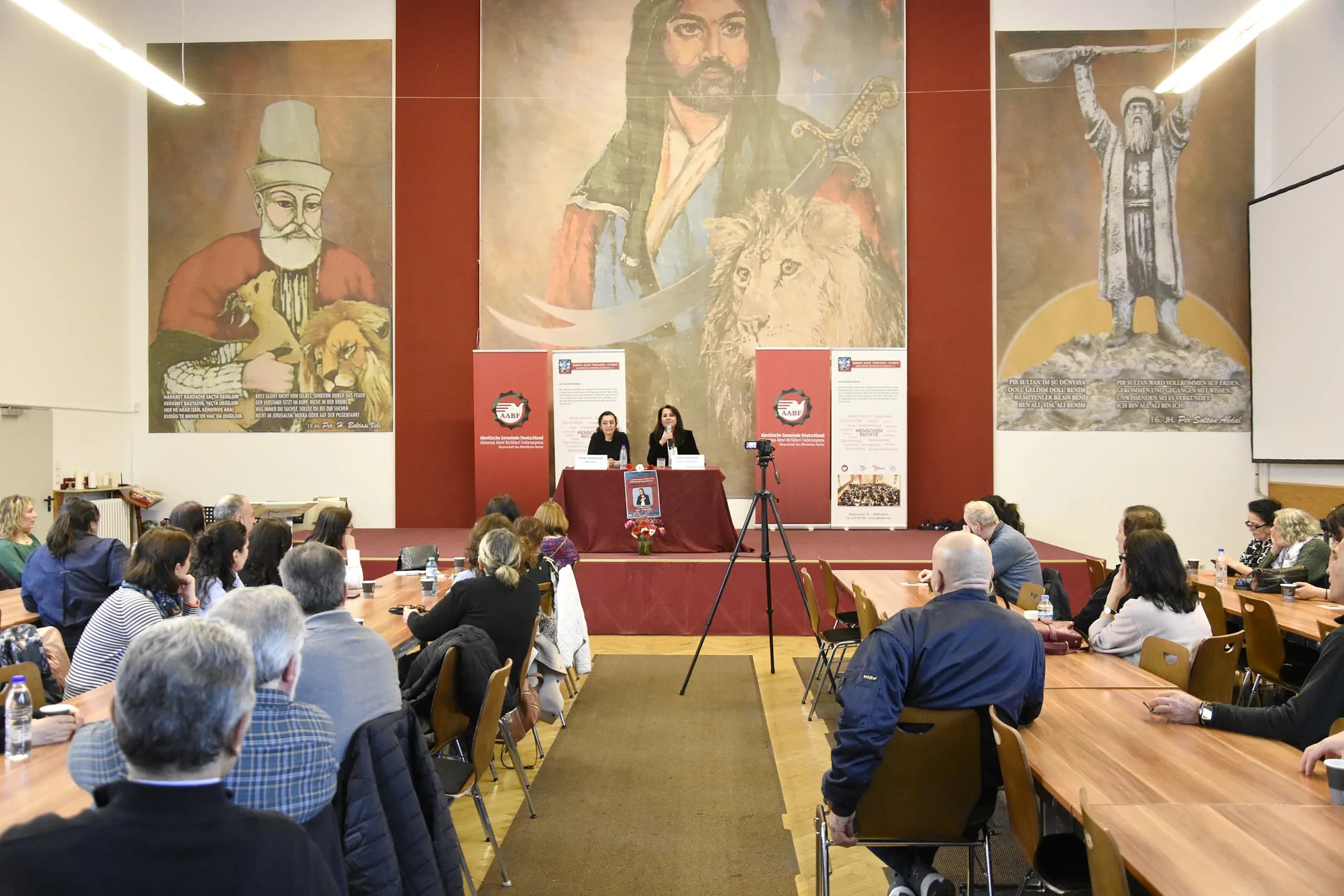 Berlin’de Alevilikte Kadın ve Eşitlik Paneli