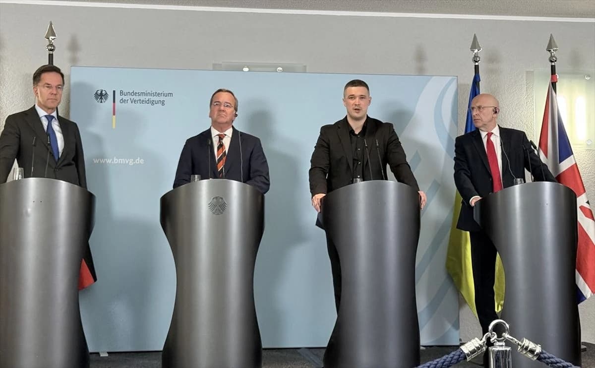 Ukrayna’nın hava savunmasını güçlendirmek öncelik olmaya devam ediyor