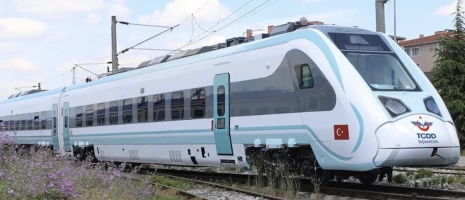 Milli hızlı tren saatte 240 kilometre hıza ulaştı