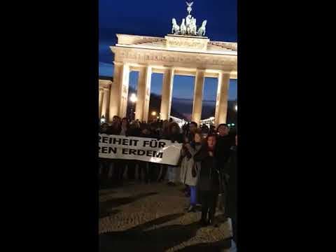 Berlin`de Eren Erdem ile Dayanışma Mitingi
