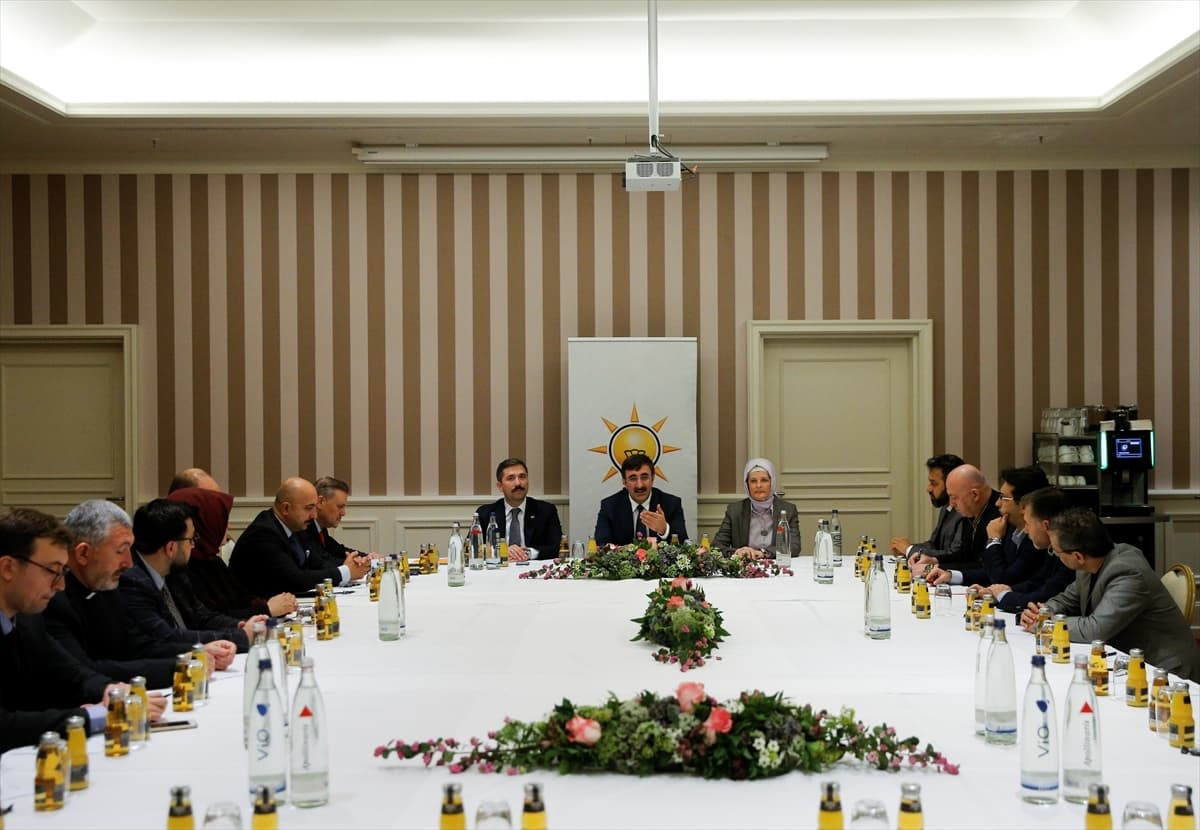 "Irkçılık, Avrupa için de tehdit"