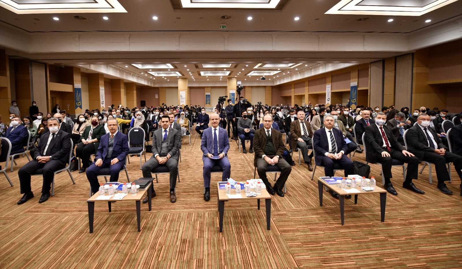 ULUSLARARASI ÖĞRENCİ BİLİMLER KONGRESİ BAŞLADI