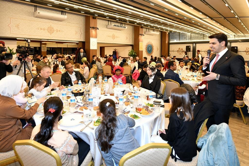 YTB Başkanı Eren: Türkiye ile bağlarınızı her zaman muhafaza edeceksiniz