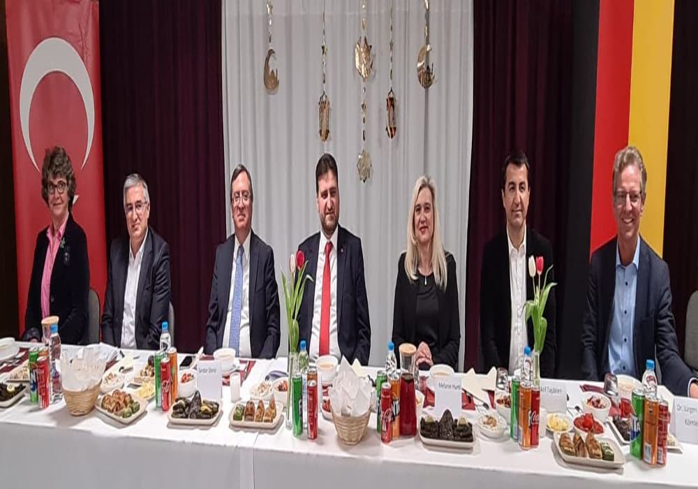 DİTİB Nürnberg iftarında bir araya geldiler
