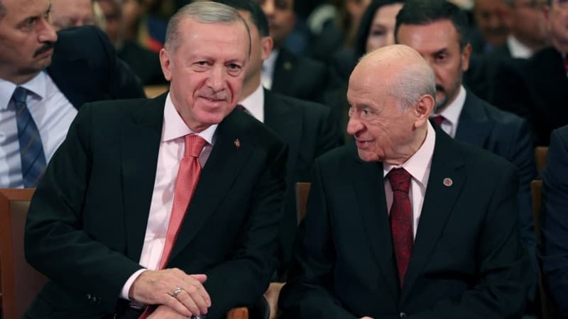 Bahçeli, Erdoğan’ın görev süresinin uzatılması için anayasa değişikliği önerdi