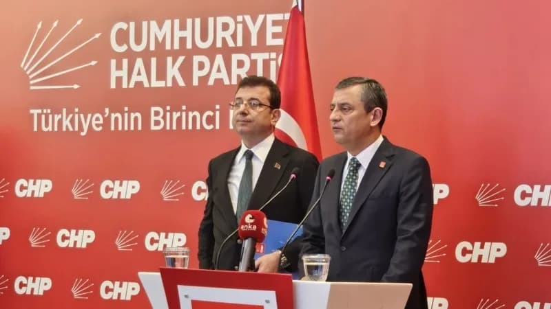 Ana strateji erken seçim için bastırmak, sine-i millet gündemde değil