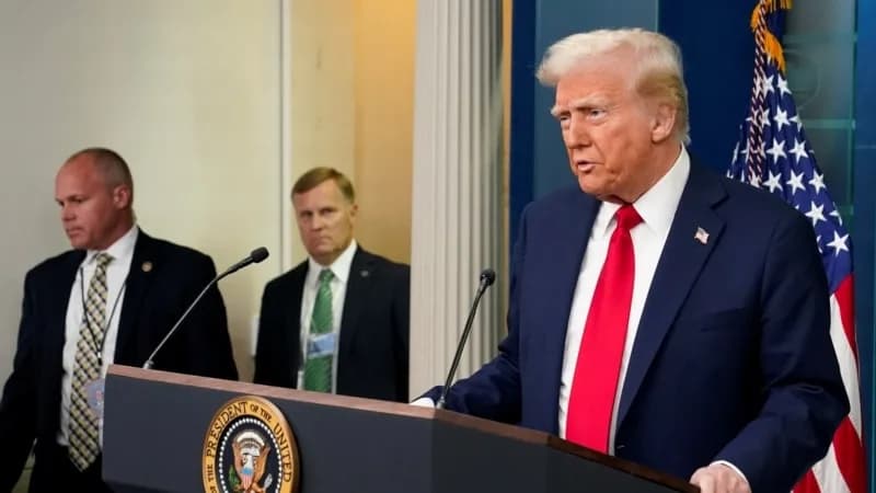 Trump “kaza ile ilgili güçlü fikirlerimiz var” dedi, helikoptere işaret etti