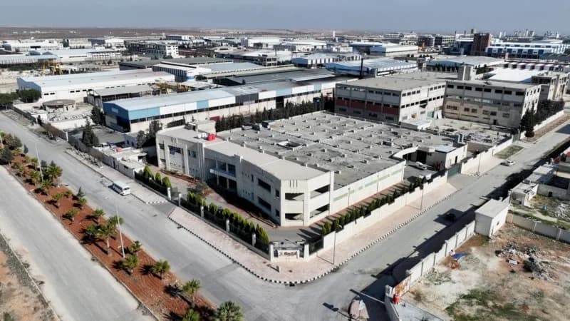 Suriye’nin “sanayi başkenti” Halep’te fabrikalar çalışmaya başladı