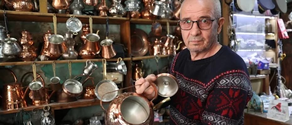 Kapadokya’daki bakır malzemeleri onarıyor