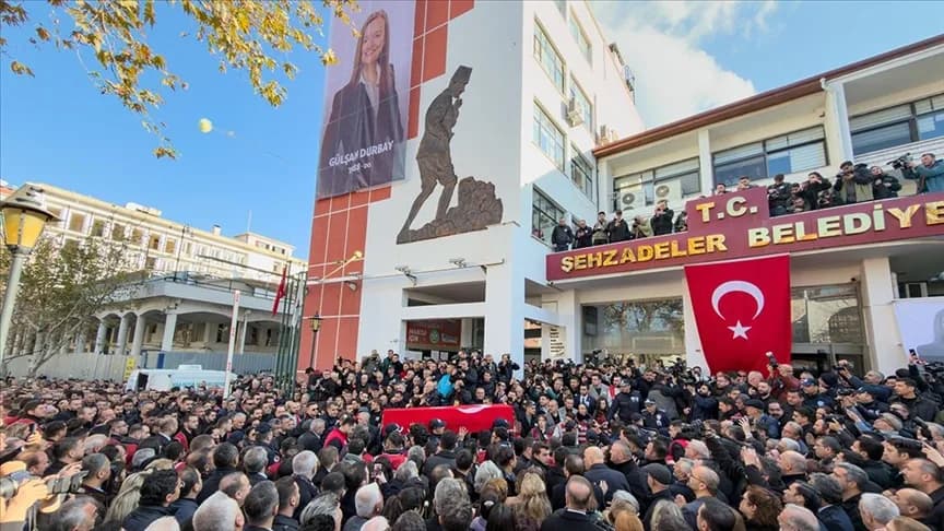 Şehzadeler Belediye Başkanı Durbay’ın cenazesi Manisa’da toprağa verildi
